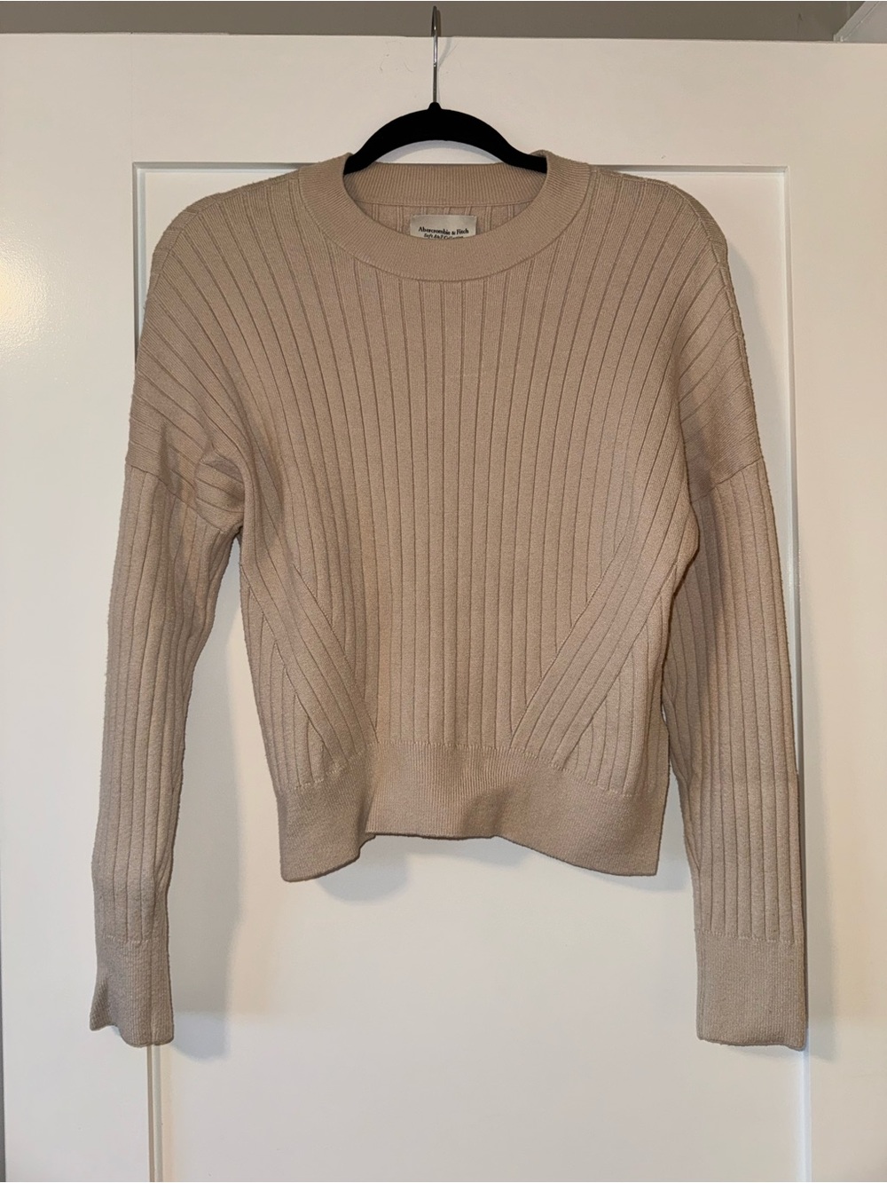 Abercrombie & Fitch Beige Ribbed Crewneck Sweater
